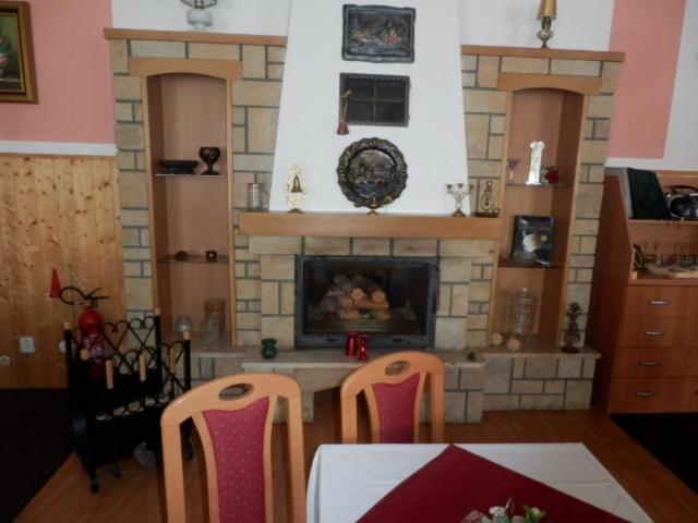 Penzion u Zámku room 6